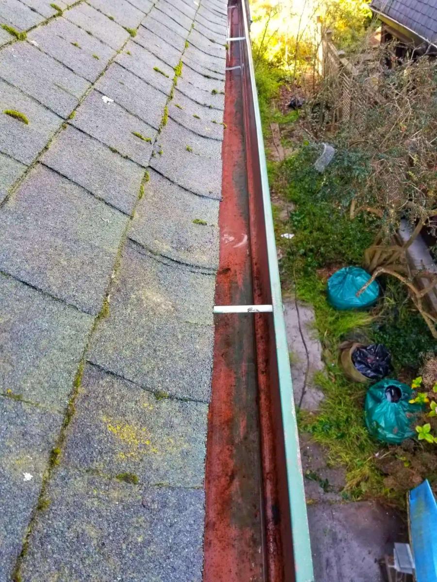 Gutters Cleaning Bay Area